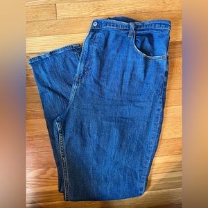 Abercrombie Curve Love straight leg denim jean